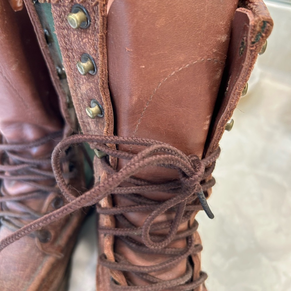 Russell Moccasin Co. Premium Build Custom Boots, Leather + Canvas Boots, Sz 7 - Picture 6 of 12
